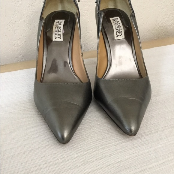 Badgley Mishka Metallic Bow Heels Size 8M - Picture 4 of 10